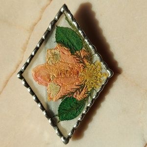Pressed floral arrangement diamond shaped pin
